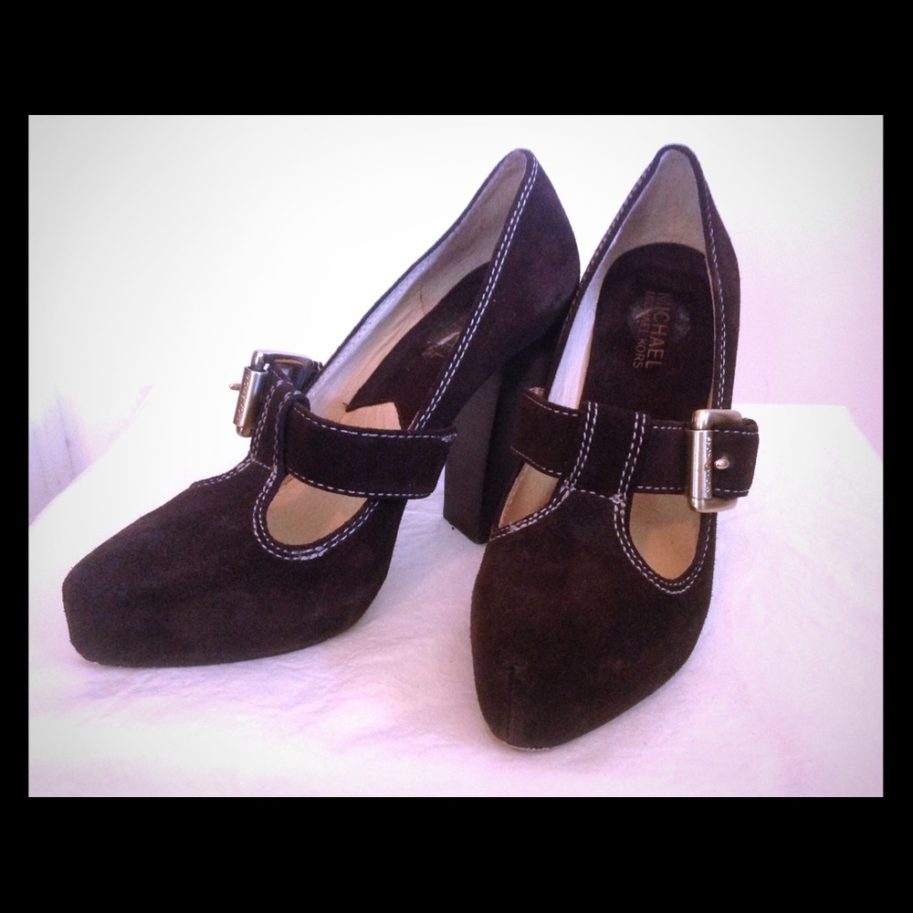 MK Michael Kors suede heels. Size 6.5 M